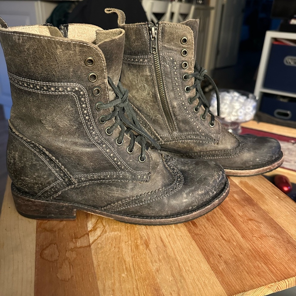 **SOLD** - Picture 2 of 10